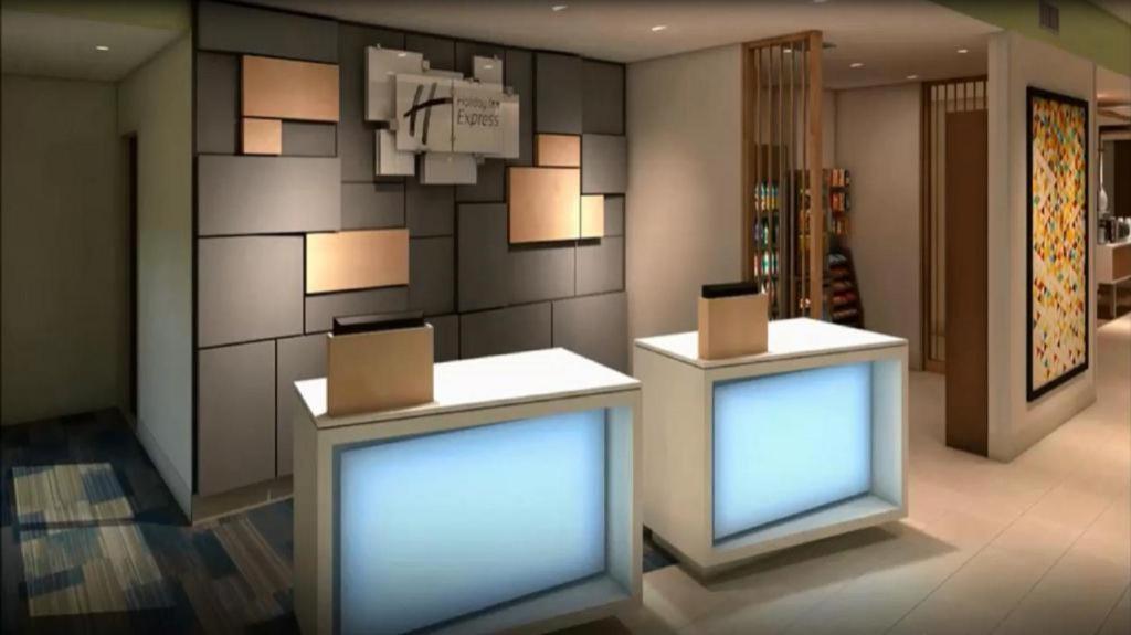 Holiday Inn Express & Suites Brentwood Esterno foto